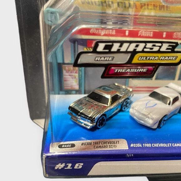 Micro Machines Series 5 Camaro Generations #16 CHASE RARE and ULTRA 67 Camaro SS - Picture 4 of 8